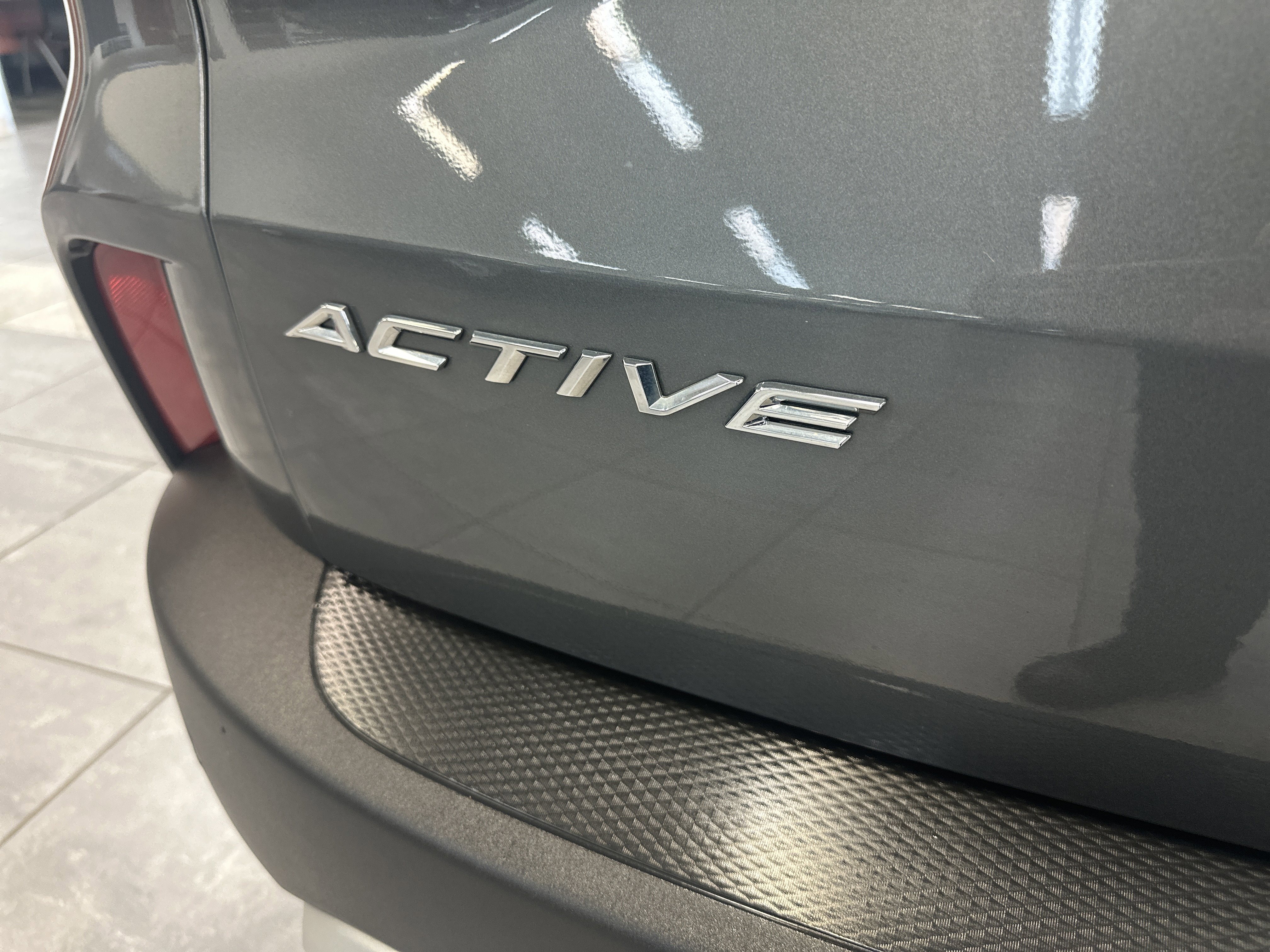 Used 2023 Ford Escape Active w/ Tech Pack #1 image 9