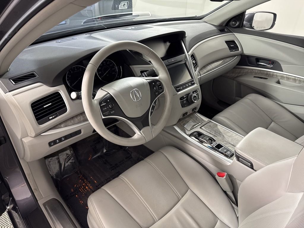 Used 2018 Acura RLX w/ Technology Package FWD image 13