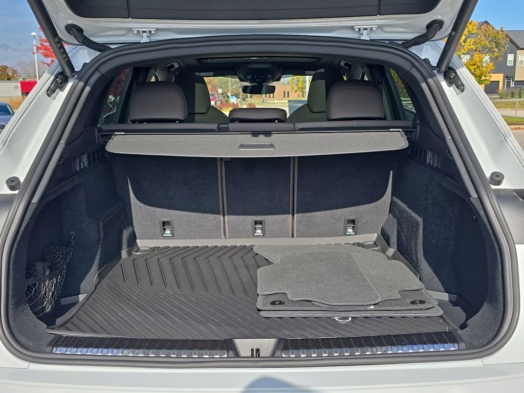 New 2025 Audi Q5 Premium Plus image 33