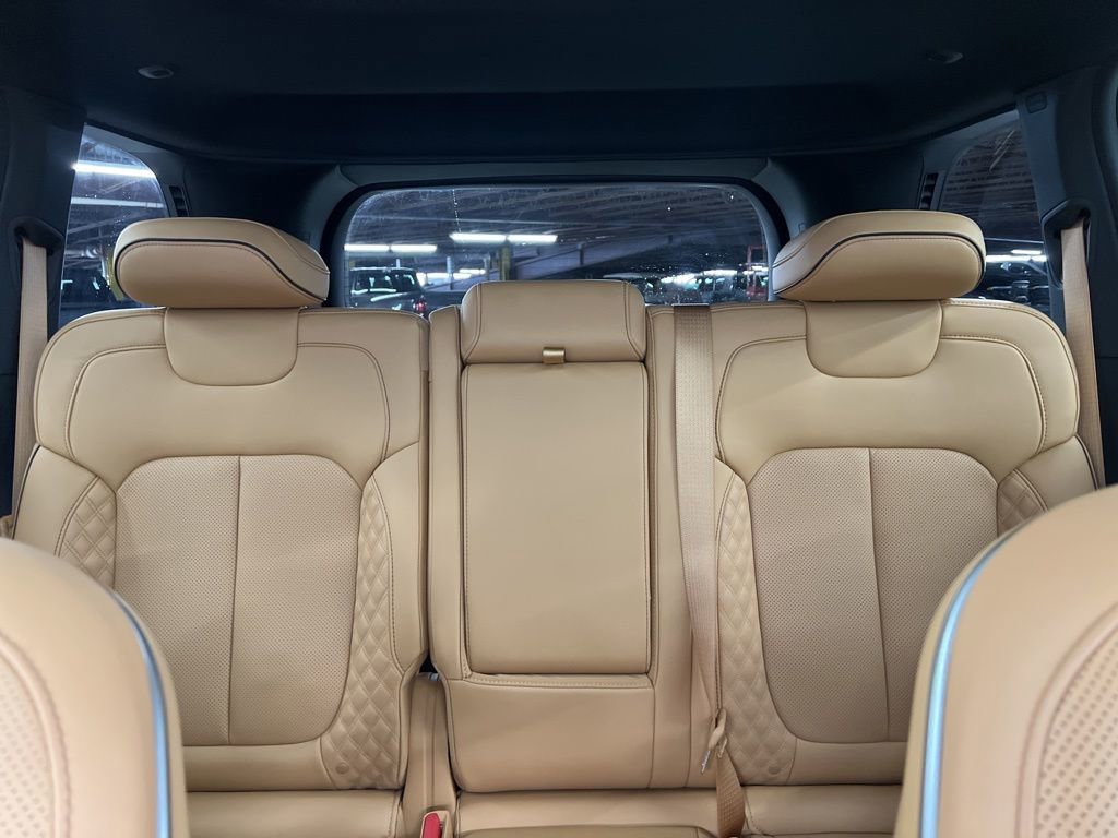 Used 2024 Jeep Grand Cherokee Summit AWD/4WD image 21