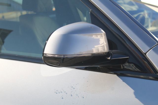 Used 2025 BMW X7 xDrive40i w/ M Sport Package image 12