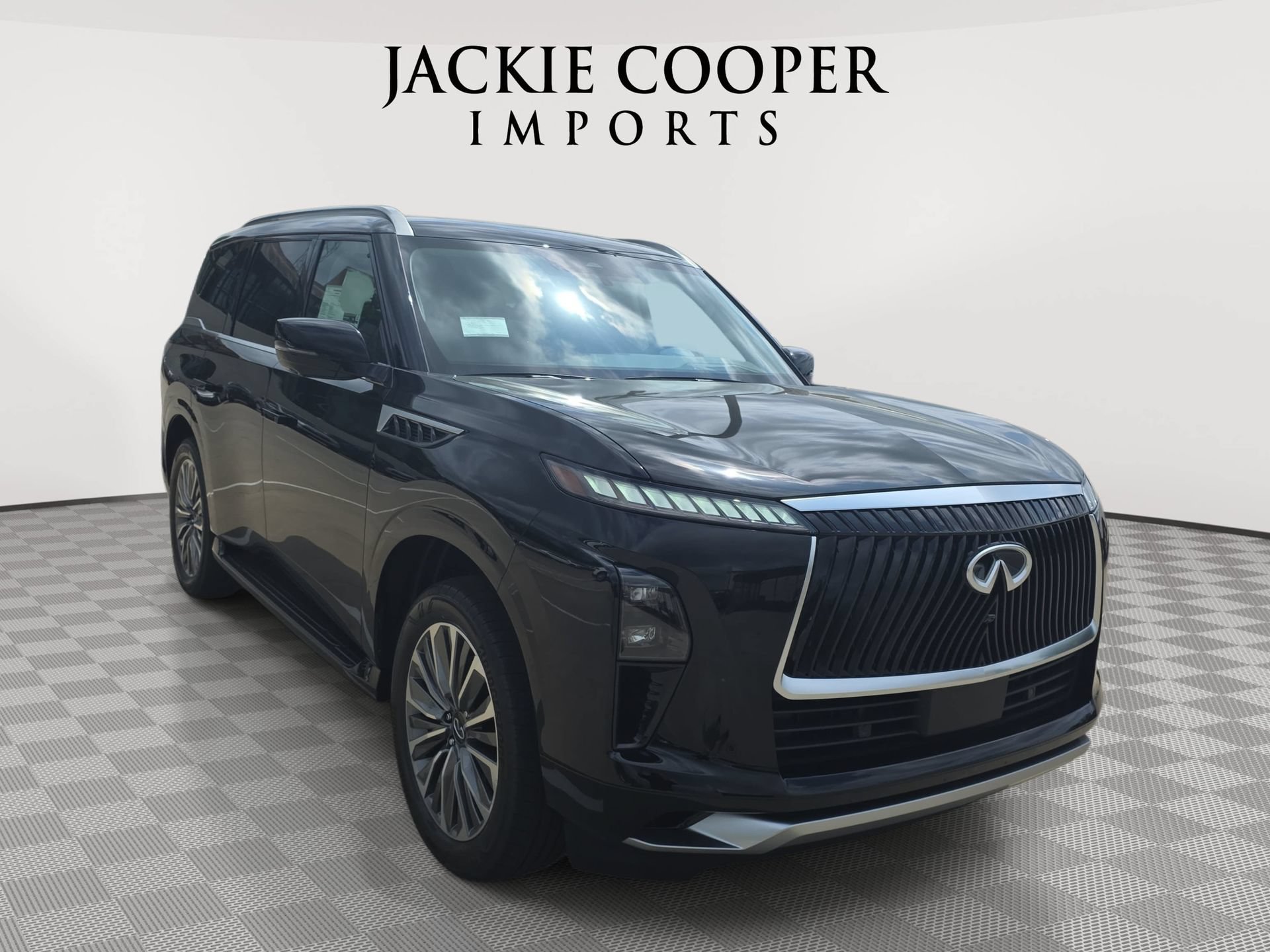 Used 2026 INFINITI QX80 Luxe AWD/4WD image 3