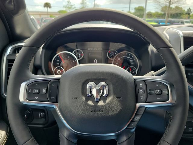 New 2025 RAM 2500 Big Horn AWD/4WD image 15