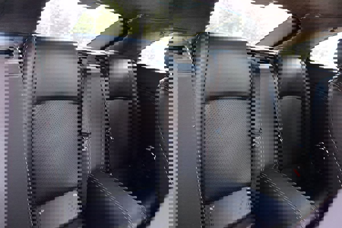 Used 2014 Jaguar XKR R image 29