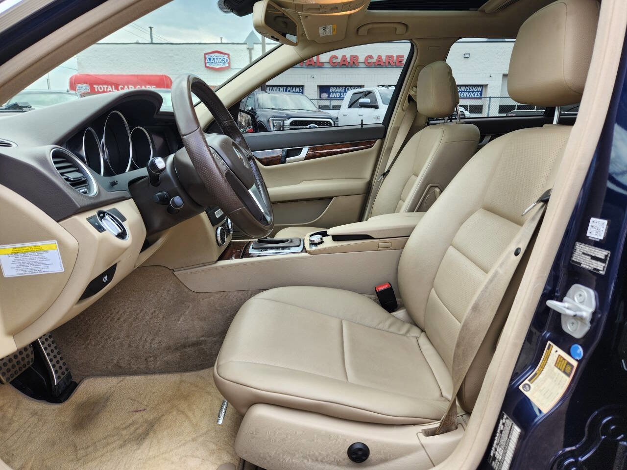 Used 2013 Mercedes-Benz C 300 4MATIC Sedan image 11