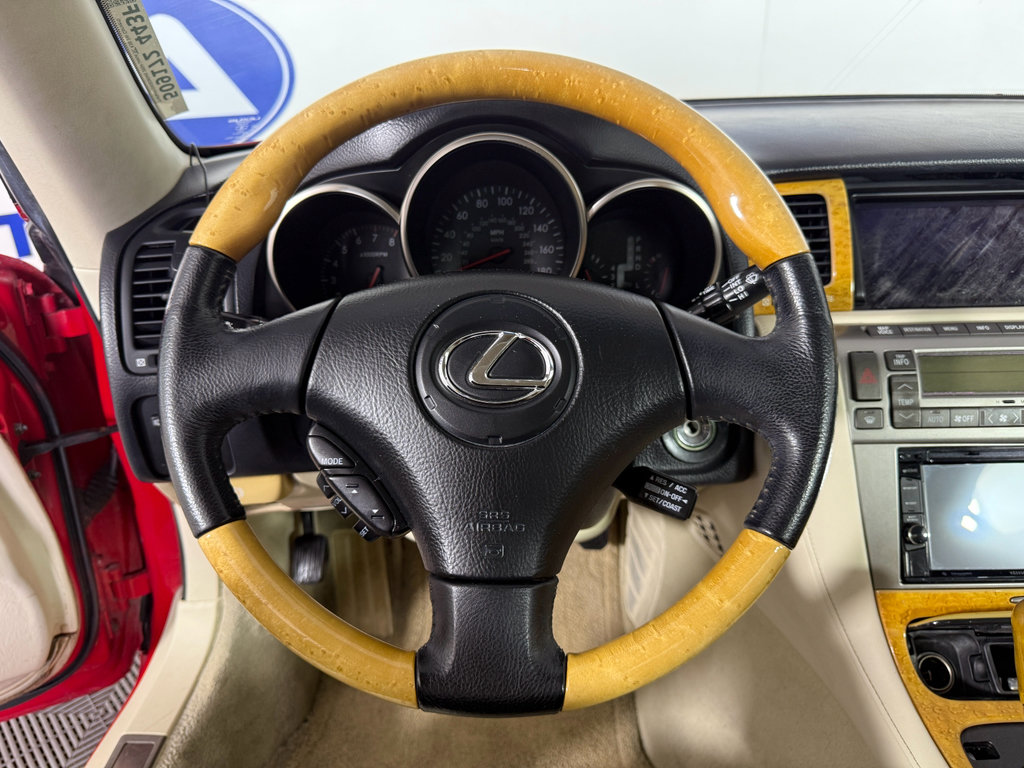 Used 2004 Lexus SC 430 Convertible image 28