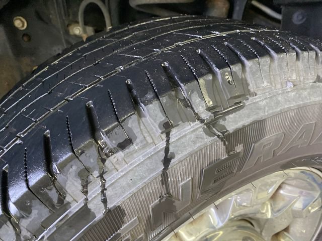 Used 2014 Ford F350 Lariat w/ Chrome Package image 35