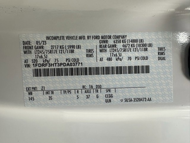 Used 2023 Ford F350 XLT w/ Snow Plow Prep Package image 22