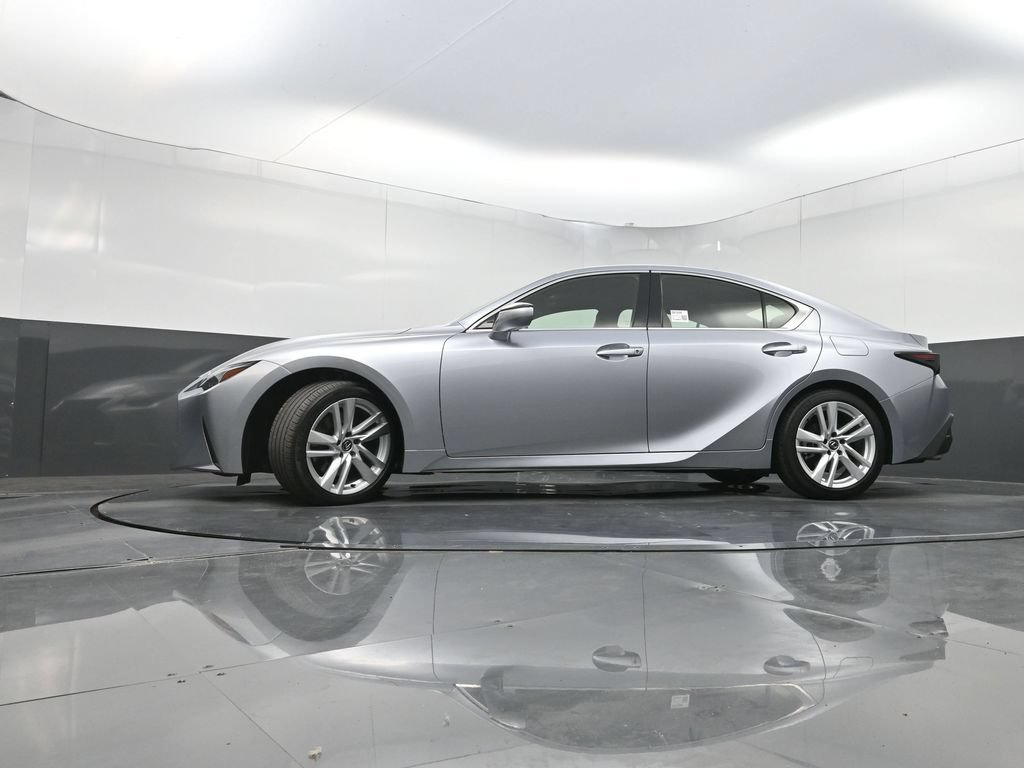 Used 2024 Lexus IS 300 w/ Comfort Package RWD image 26
