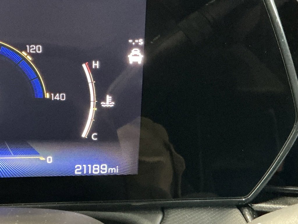 Used 2025 Chevrolet TrailBlazer RS w/ Convenience Package image 11