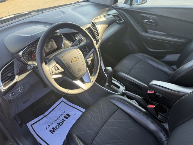 Used 2019 Chevrolet Trax LT w/ LT Convenience Package image 18