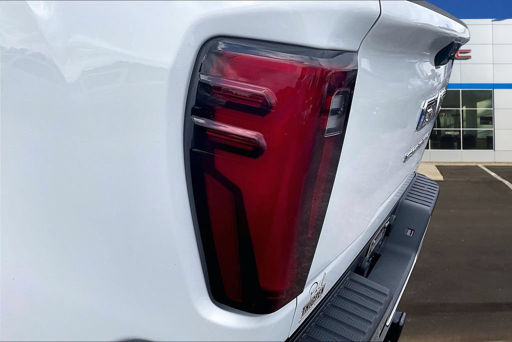 New 2026 GMC Sierra 2500 SLT AWD/4WD image 26