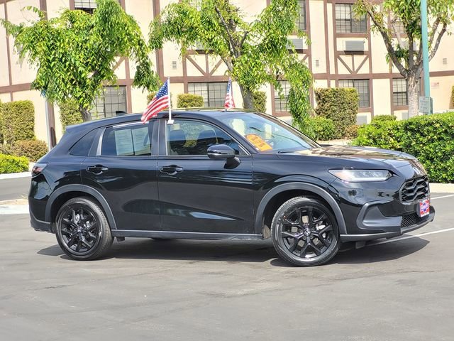 Used 2025 Honda HR-V Sport image 4