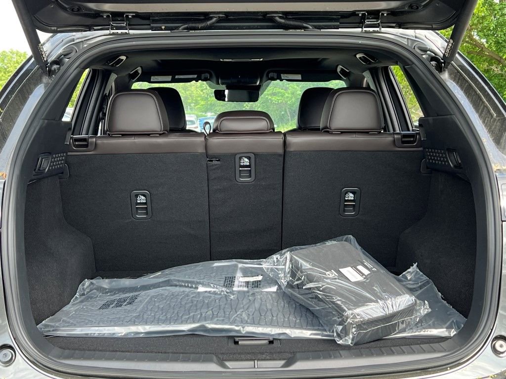New 2025 MAZDA CX-5 Signature image 12