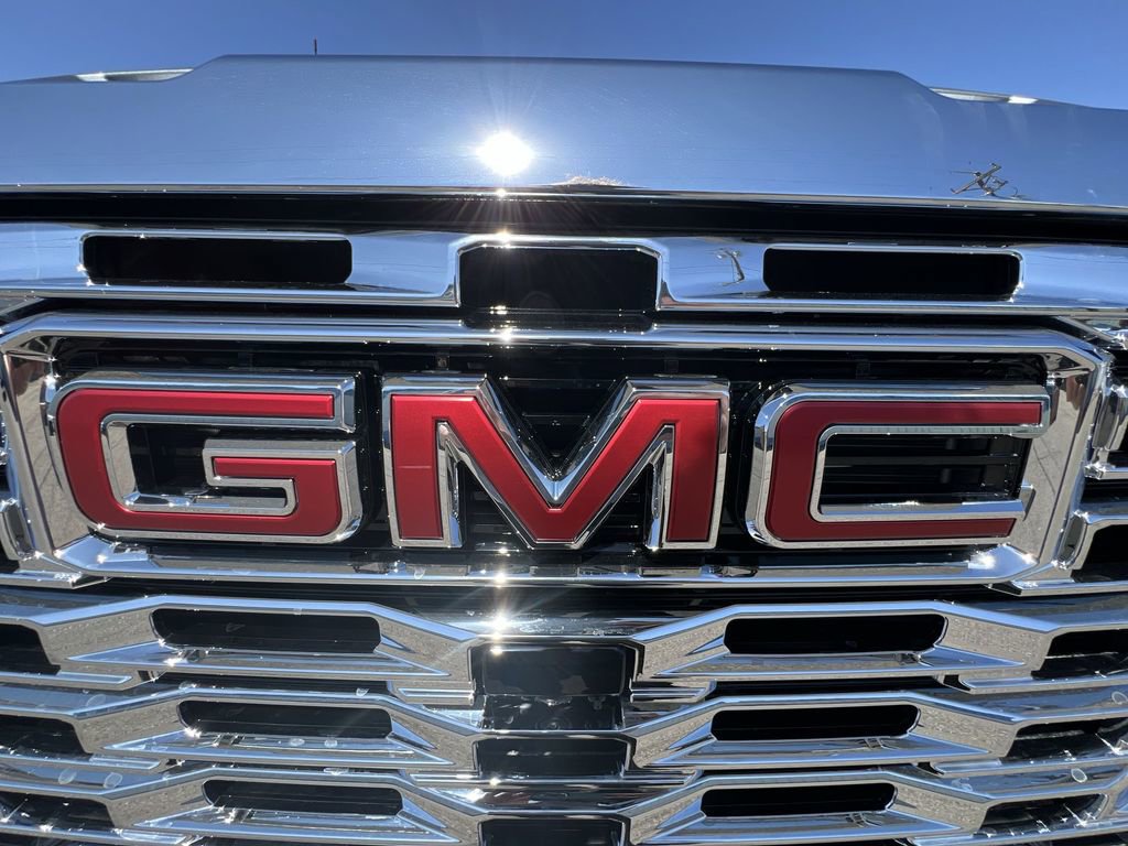 New 2026 GMC Sierra 3500 Denali w/ Denali Reserve Package image 32