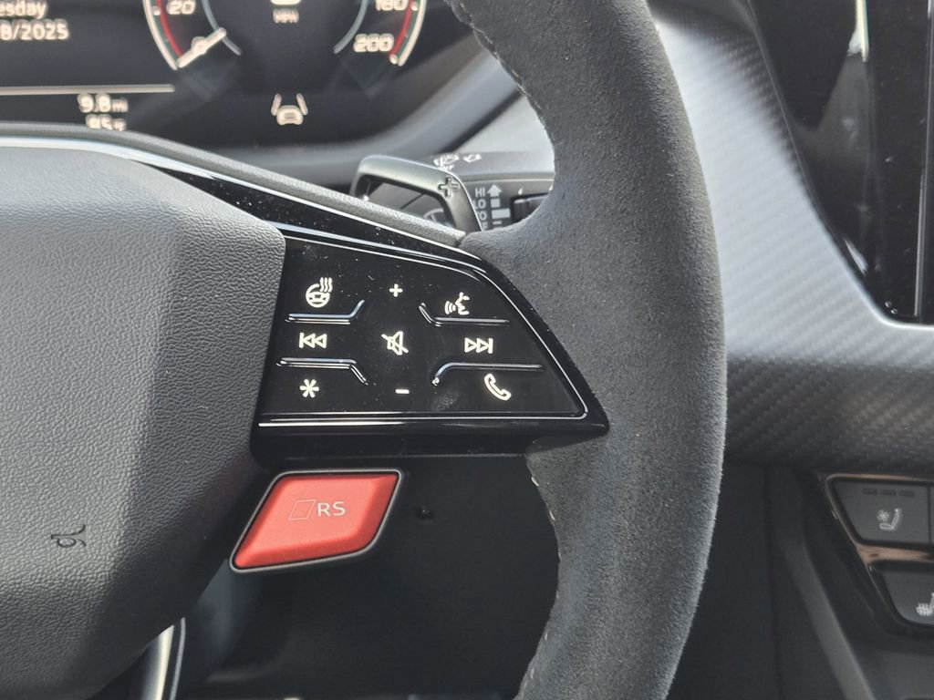 New 2026 Audi RS e-tron GT performance image 32