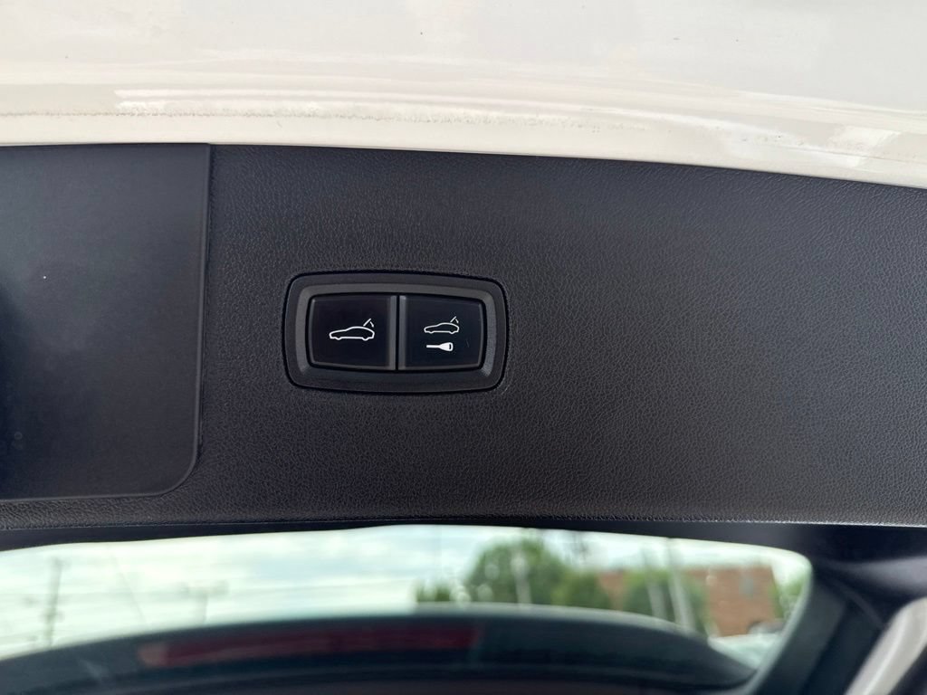Used 2020 Porsche Cayenne AWD/4WD image 46