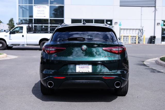 Used 2021 Alfa Romeo Stelvio Ti w/ Nero Edizione AWD/4WD image 11