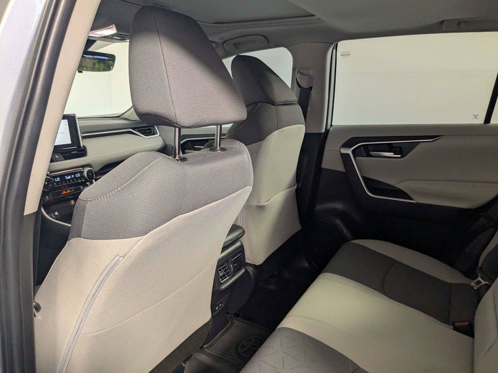 Used 2025 Toyota RAV4 XLE w/ Convenience Package FWD image 37