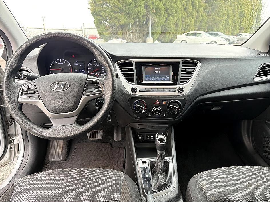 Used 2020 Hyundai Accent SE image 18