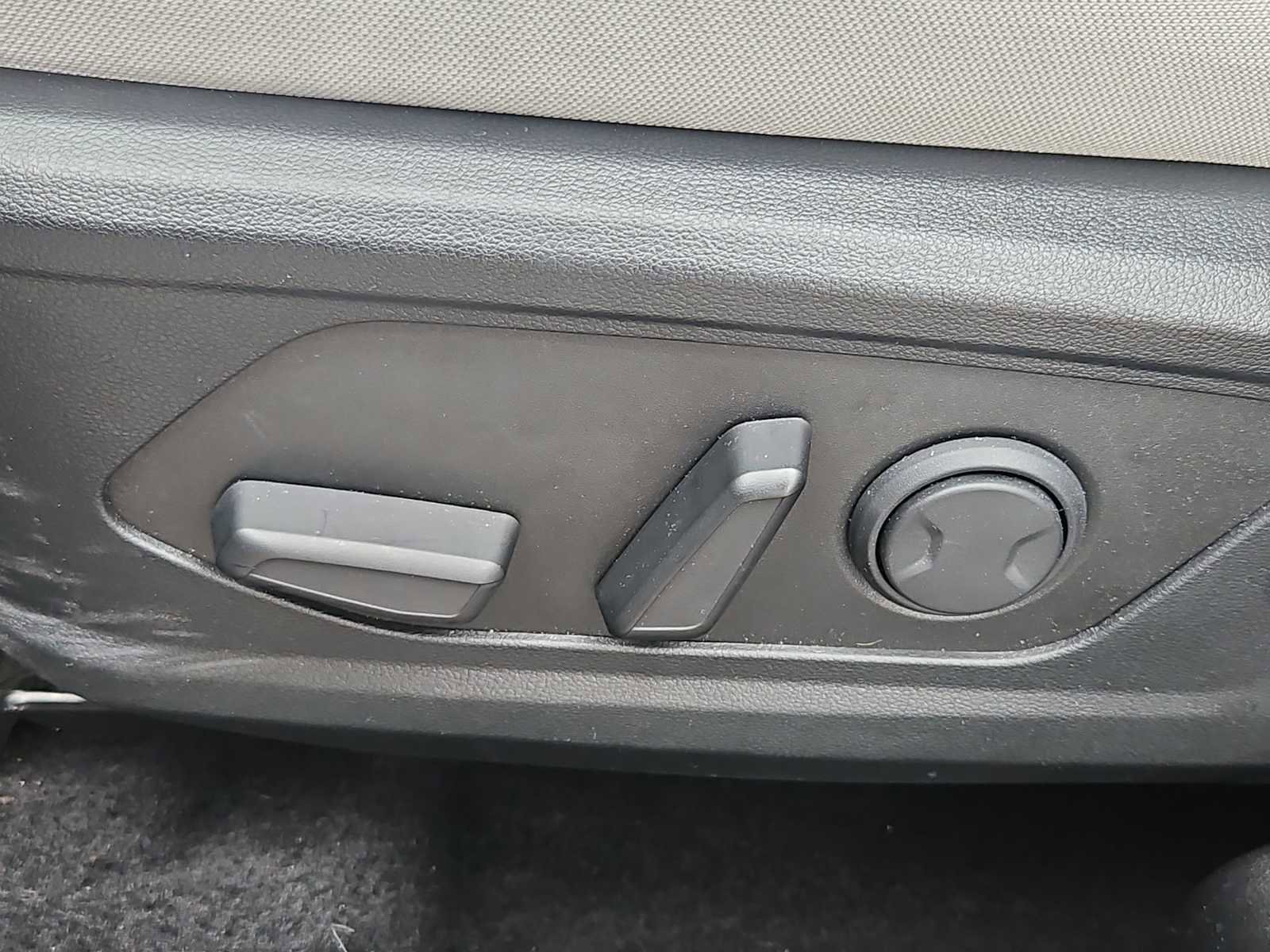 New 2026 Hyundai Tucson SEL image 18