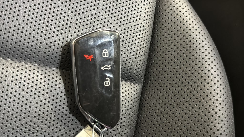 Used 2024 Volkswagen ID.4 Pro S AWD/4WD image 39