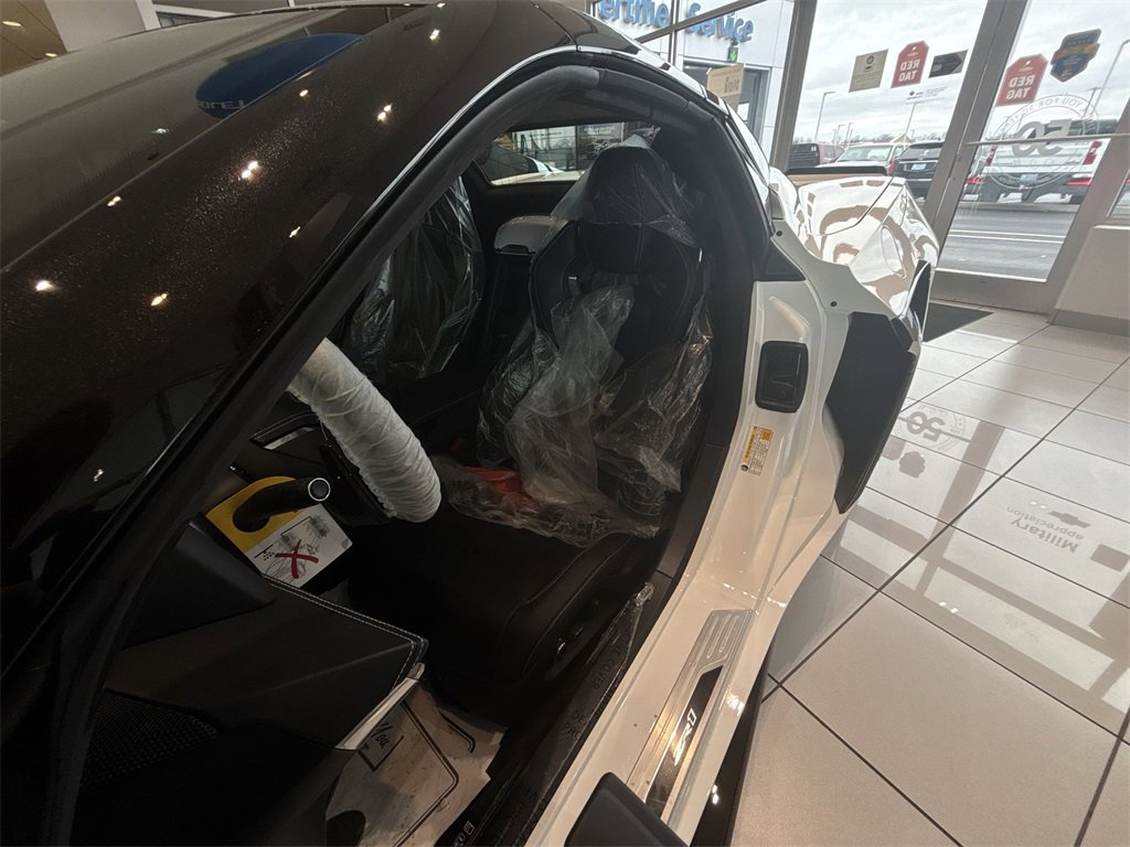 Used 2025 Chevrolet Corvette ZR1 w/ Stealth Interior Trim Package image 17