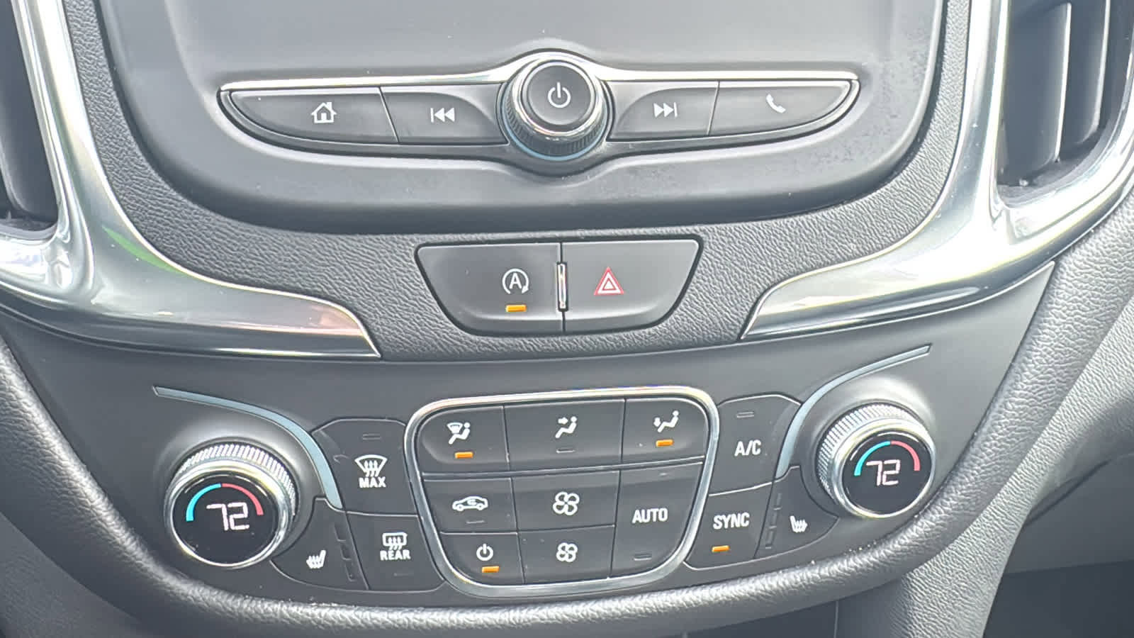 Certified 2023 Chevrolet Equinox LT AWD/4WD image 16