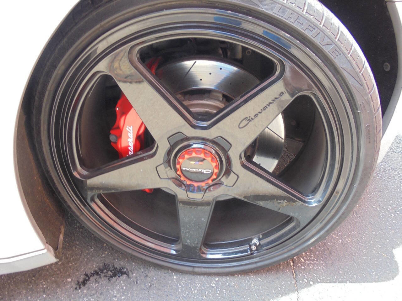 Used 2014 Maserati GranTurismo Sport RWD image 30