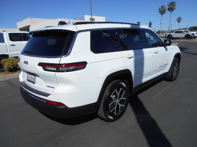 Used 2024 Jeep Grand Cherokee L Limited AWD/4WD image 18