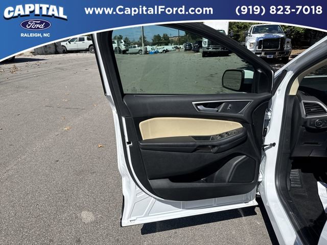 Used 2022 Ford Edge SEL w/ Convenience Package image 19
