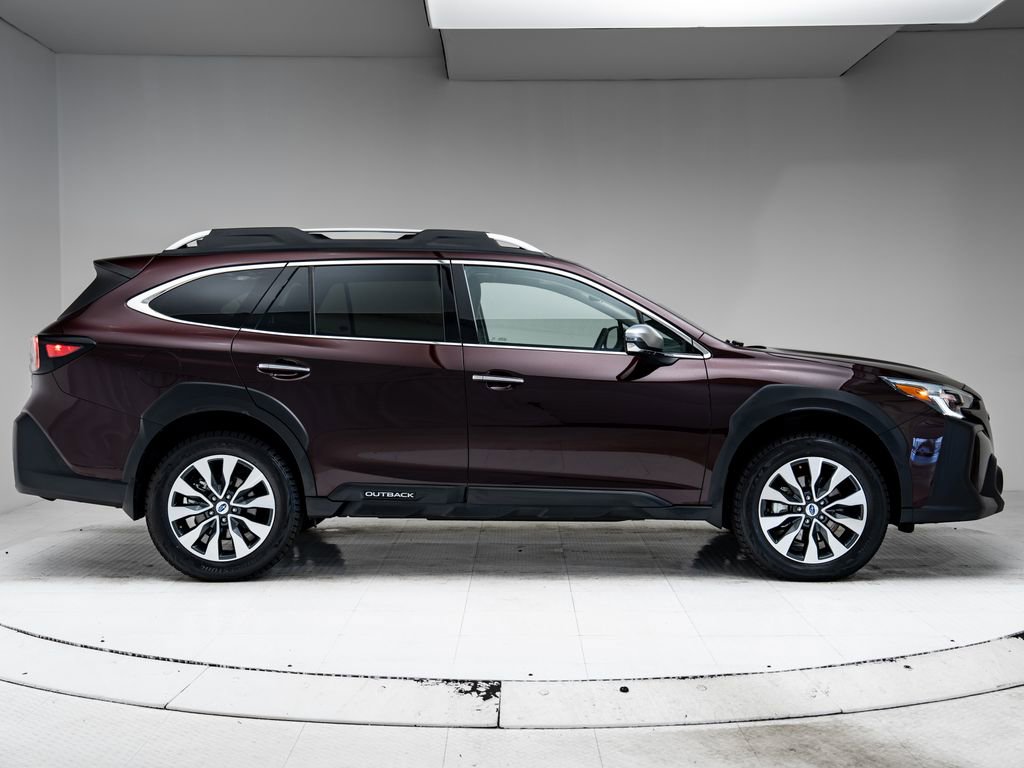 Used 2024 Subaru Outback Touring XT w/ Popular Package #2 image 29