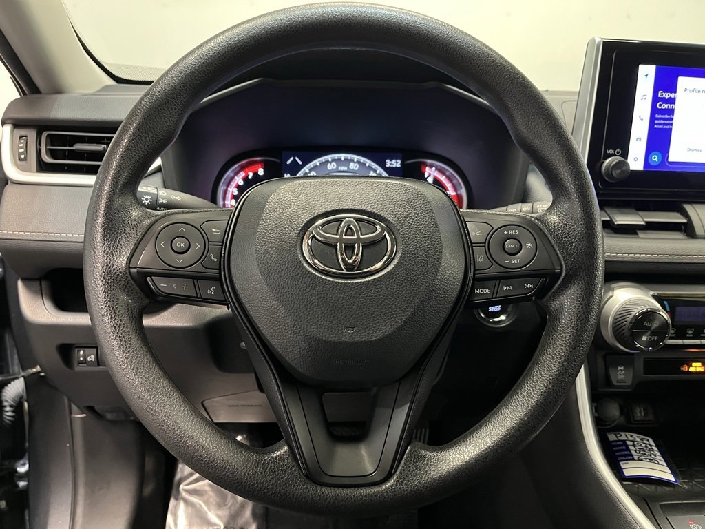 Used 2023 Toyota RAV4 XLE image 6