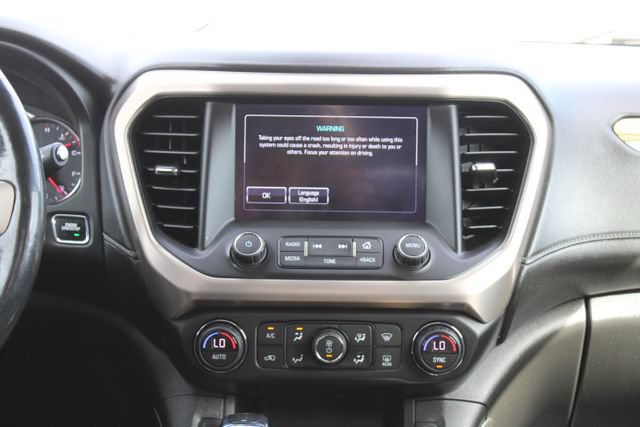 Used 2017 GMC Acadia Denali w/ Technology Package AWD/4WD image 17