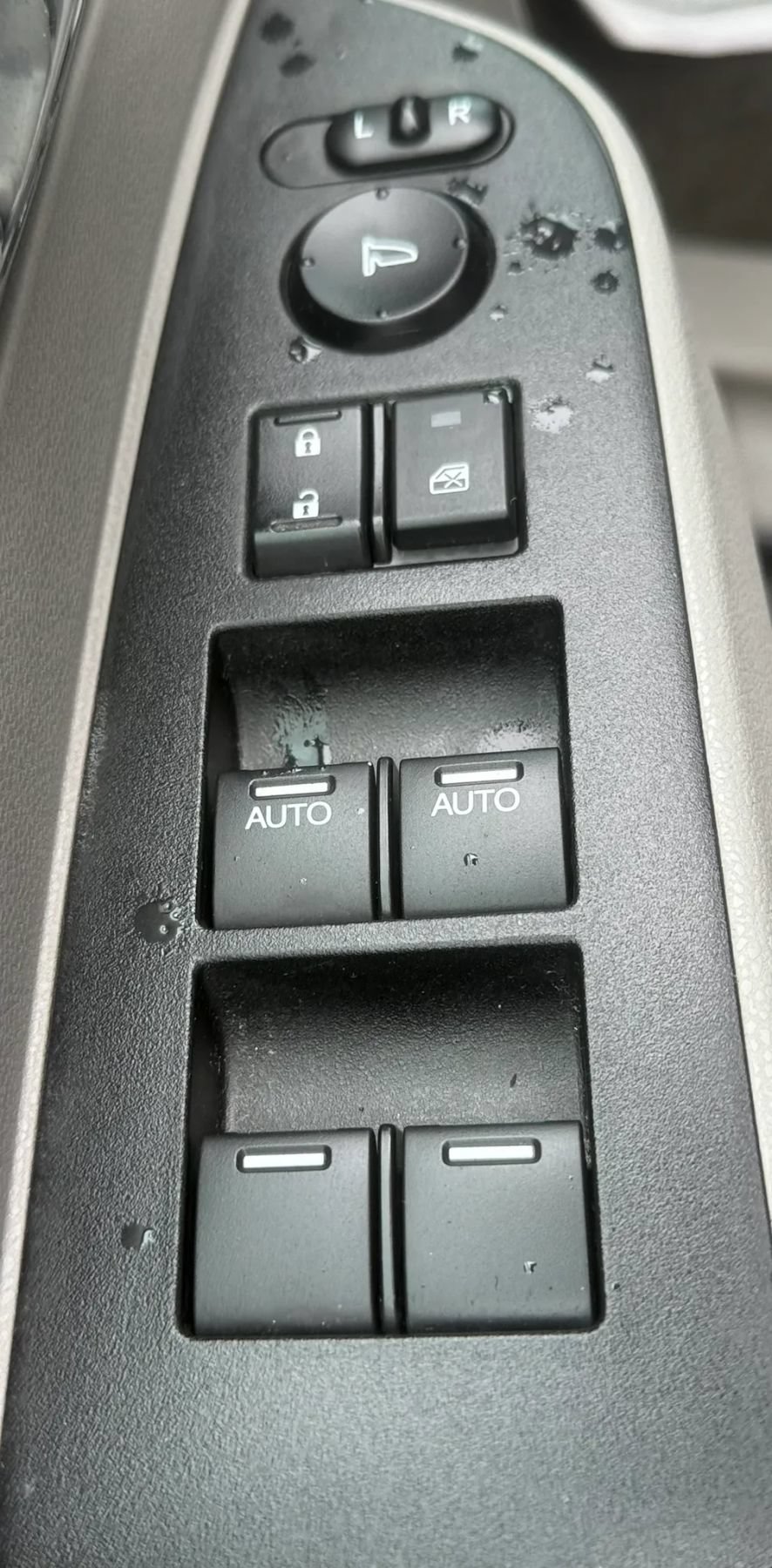 Used 2015 Honda Odyssey EX image 20