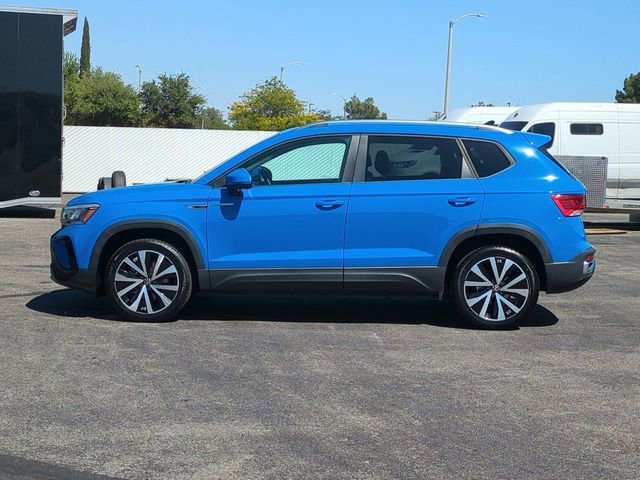 Used 2022 Volkswagen Taos SE FWD image 5