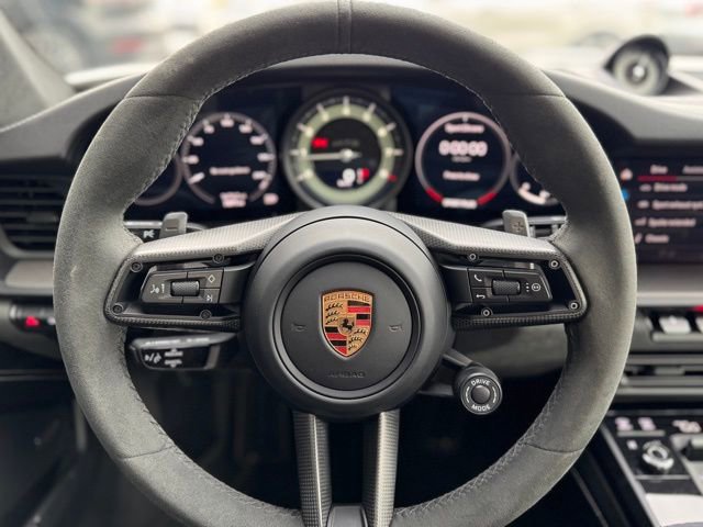 Used 2024 Porsche 911 Carrera GTS RWD image 17