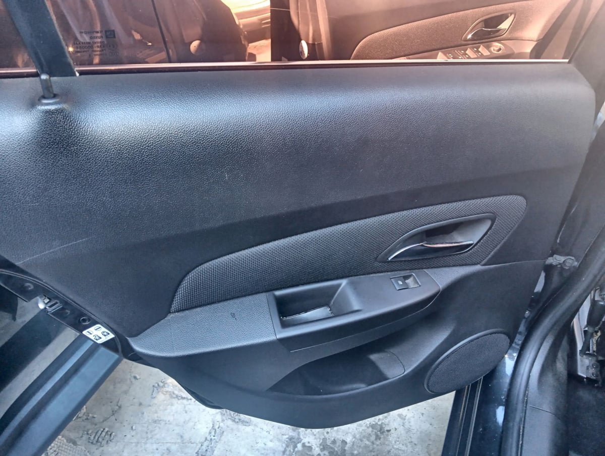 Used 2016 Chevrolet Cruze LT FWD image 20