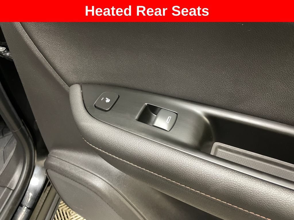 Used 2019 Chevrolet Blazer Premier w/ Sun and Wheels Package FWD image 14