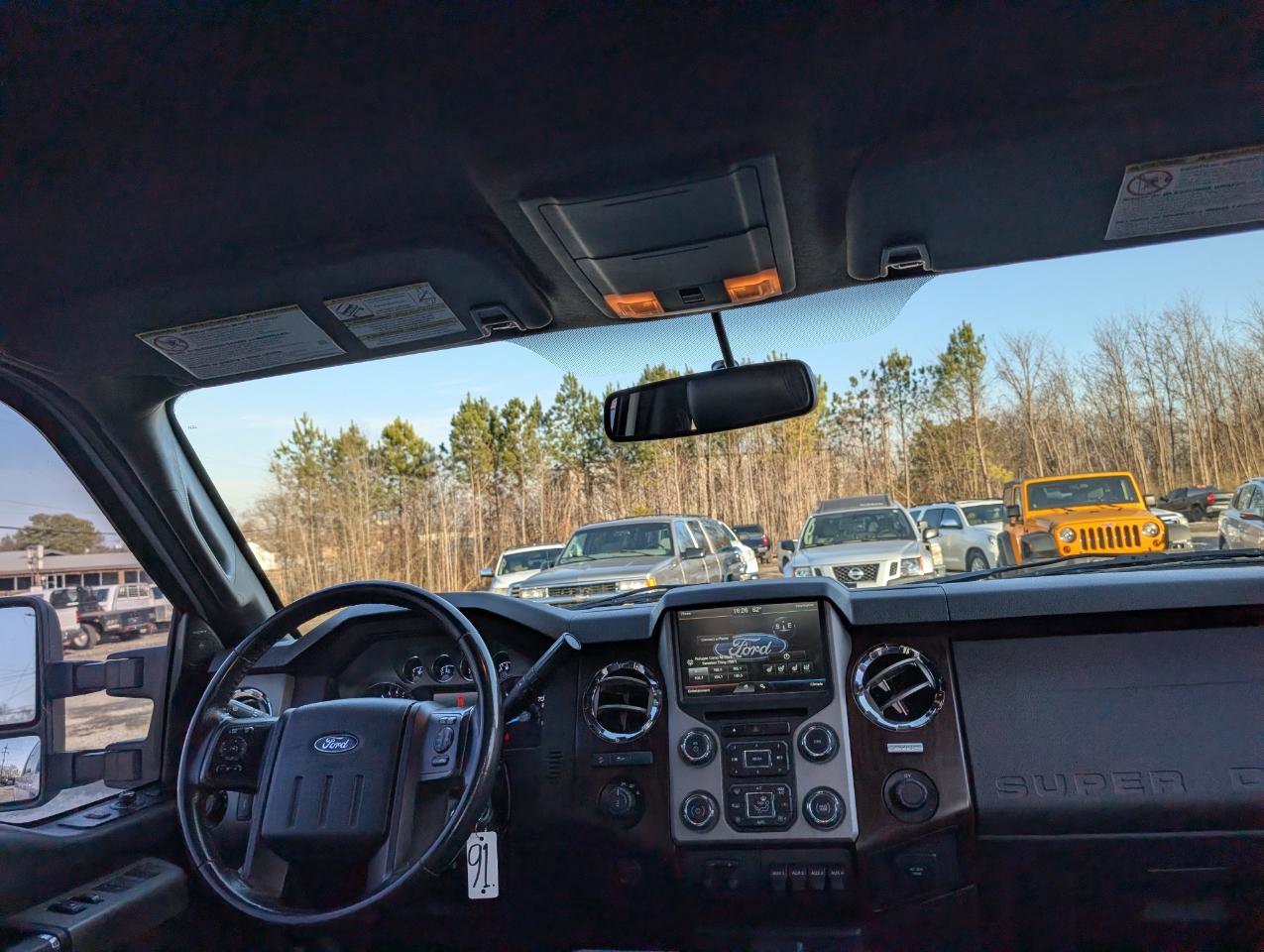 Used 2016 Ford F250 Lariat w/ Lariat Interior Package image 15