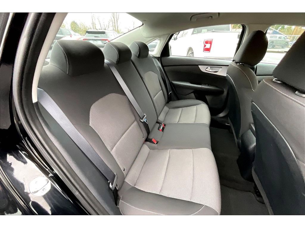 Used 2024 Kia Forte GT FWD image 27