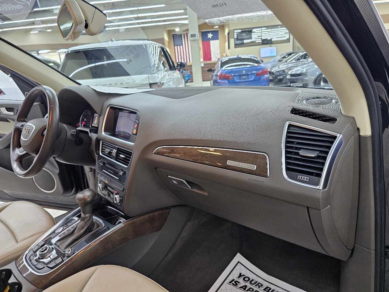 Used 2017 Audi Q5 2.0T Premium Plus w/ Technology Package image 23