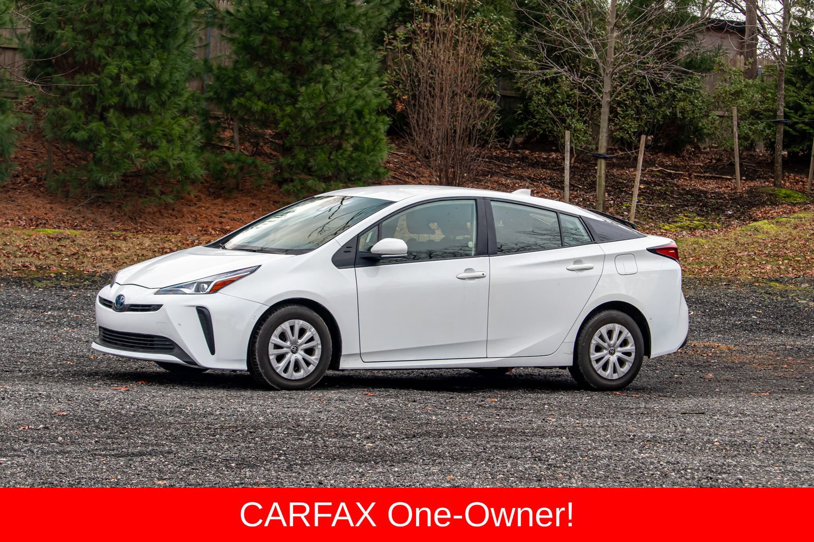 Used 2022 Toyota Prius LE video 3