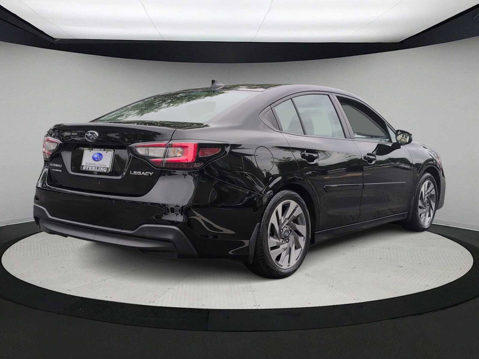 Used 2023 Subaru Legacy Limited AWD/4WD image 8