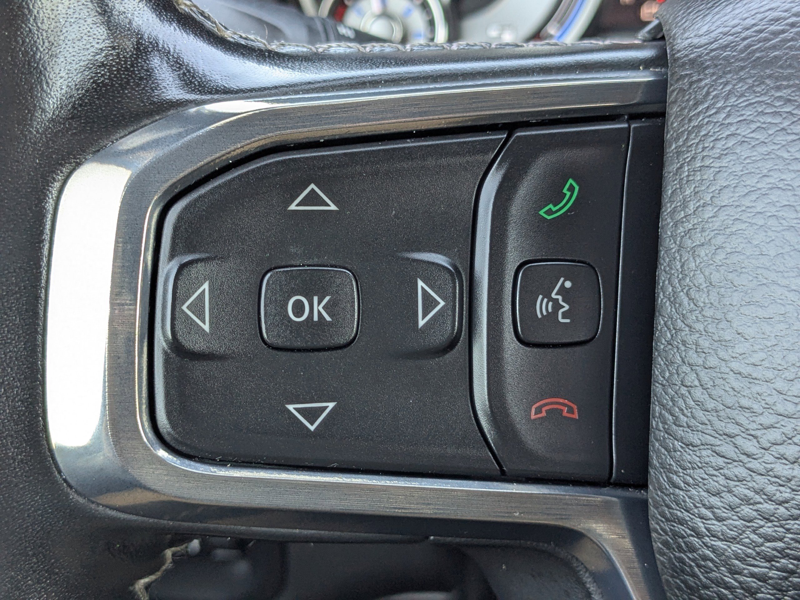 Used 2020 RAM 1500 Limited image 26