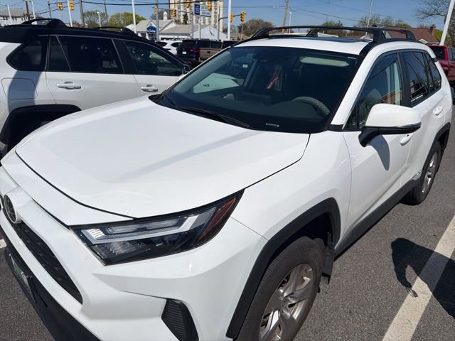 Used 2025 Toyota RAV4 XLE w/ Convenience Package AWD/4WD image 6