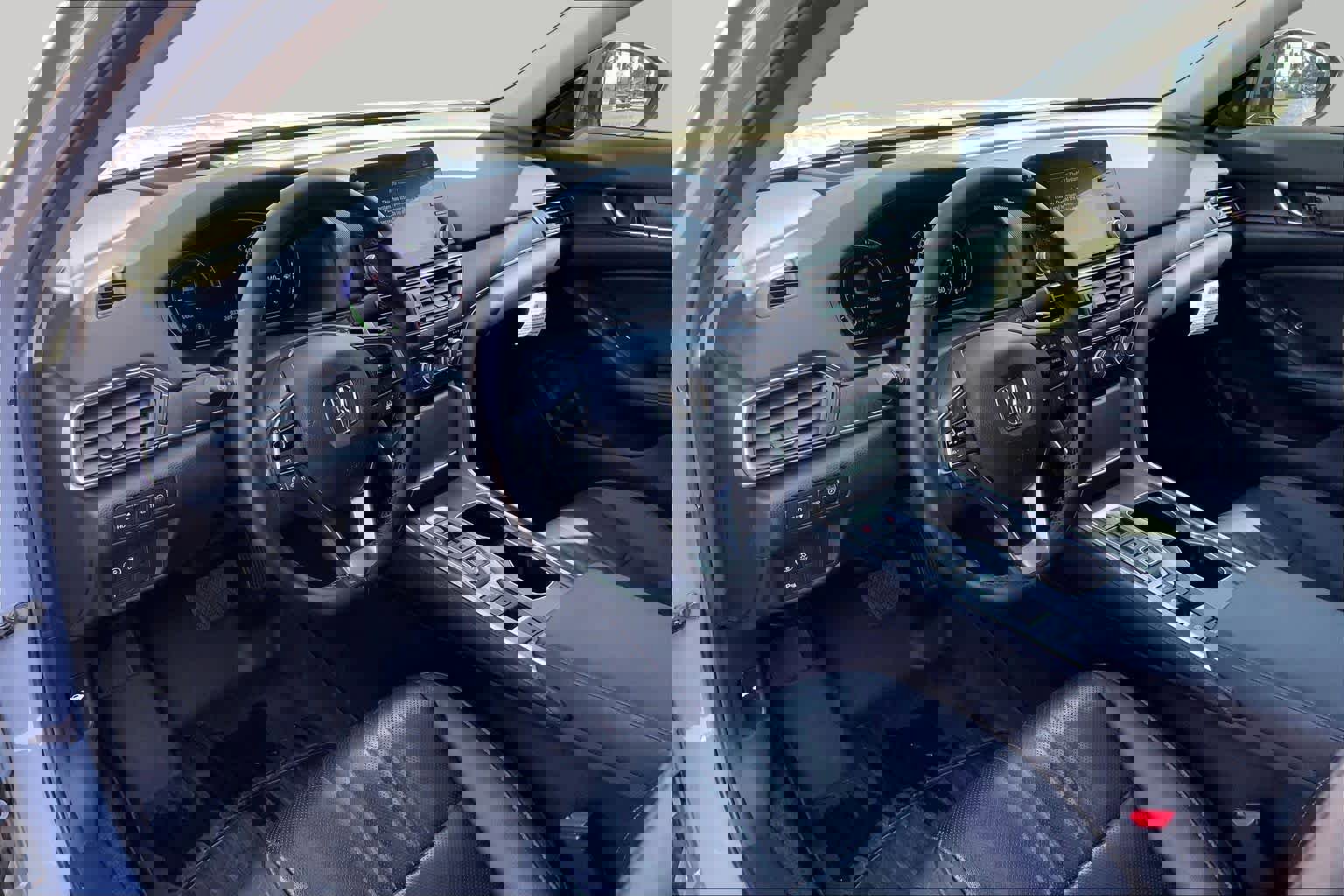 Used 2021 Honda Accord Touring image 17