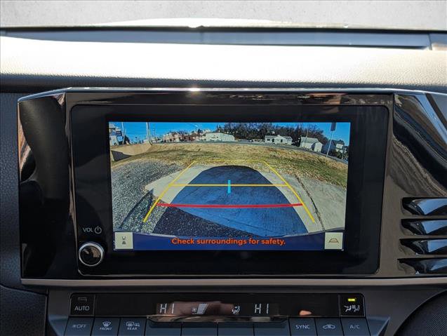 Used 2025 Toyota Camry LE image 14