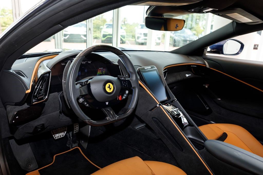 Used 2024 Ferrari Roma RWD image 25