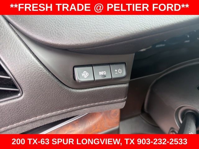 Used 2019 Cadillac Escalade Premium Luxury RWD image 23